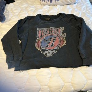 Cropped Grateful Dead sweatshirt